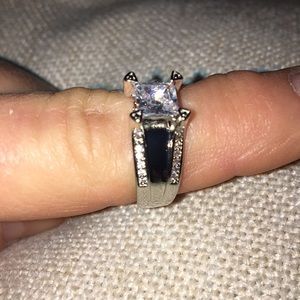 👰🏼 Engagement Ring 💍